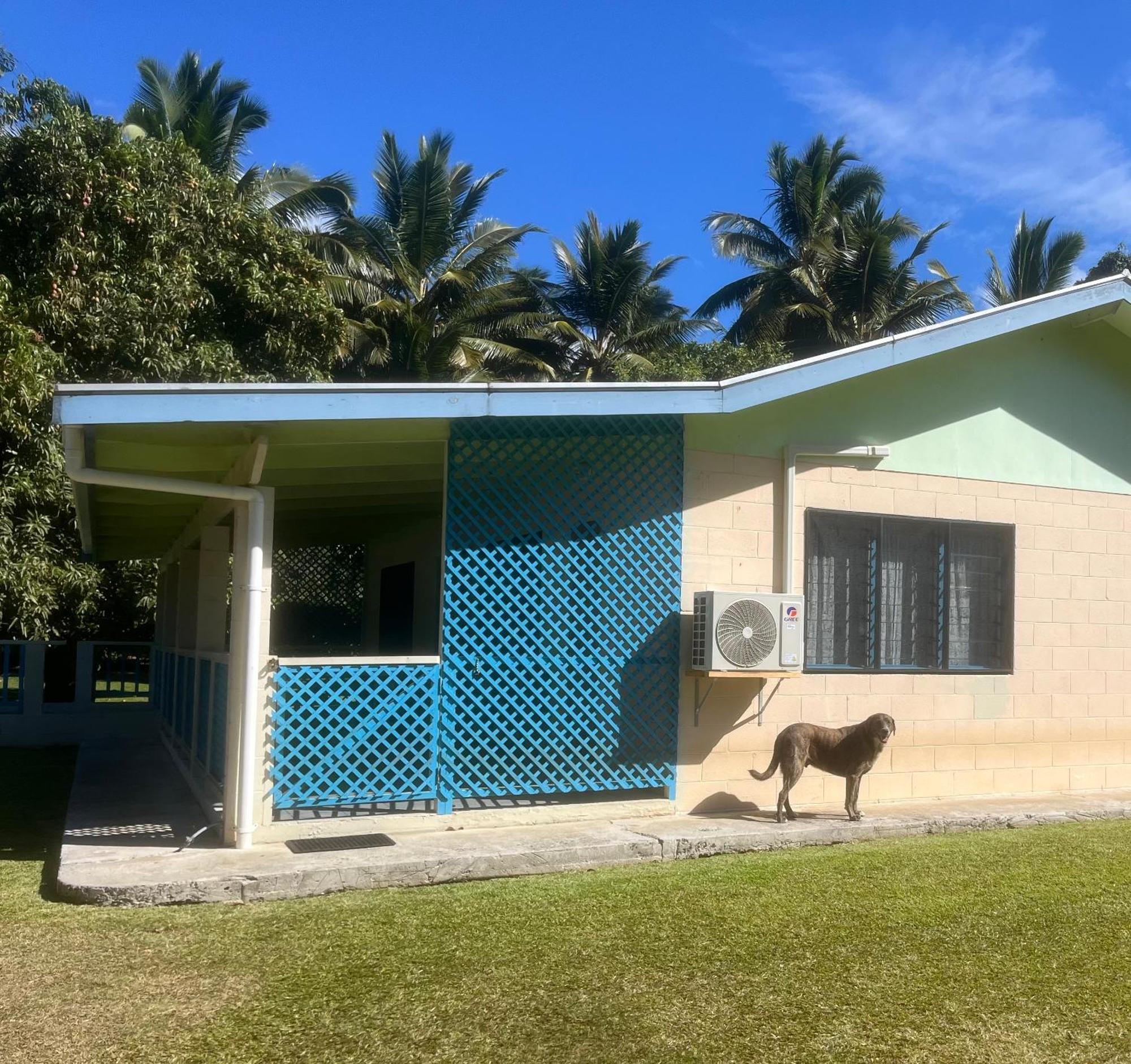 Sharnytas Guesthouse Air Conditioned Avarua Esterno foto