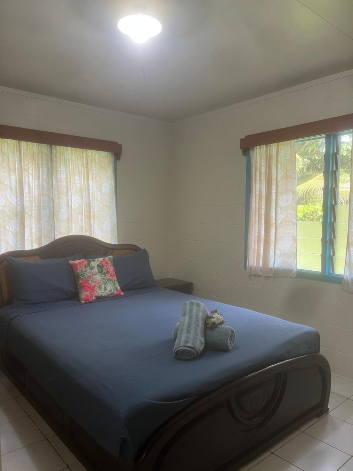 Sharnytas Guesthouse Air Conditioned Avarua Esterno foto